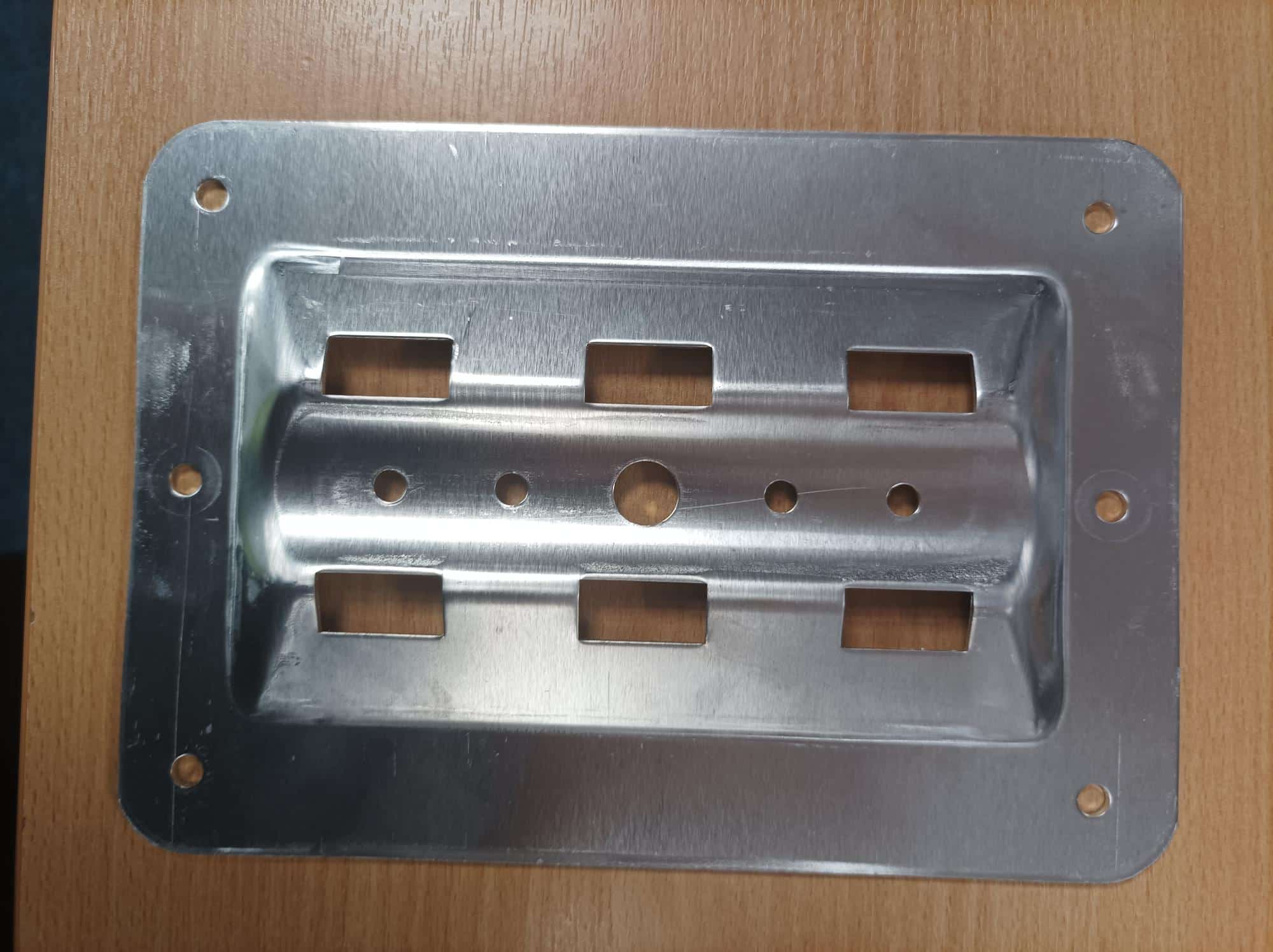 Backing Post Plate Datum Raised Backing Plate For Posts & Stanchions - Image 1